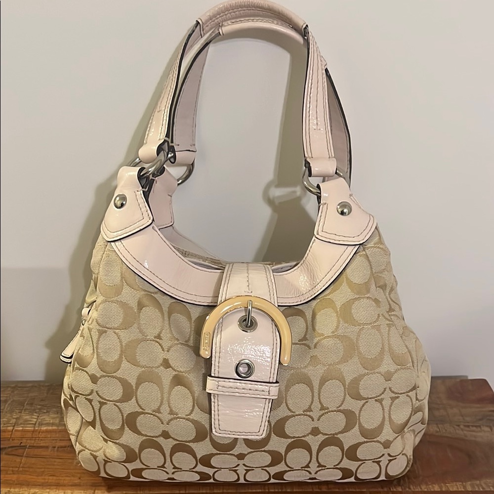Coach Beige and Cream Shoulder Bag